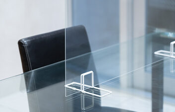 ウイルス飛沫・飛散防止 透明デスクガード